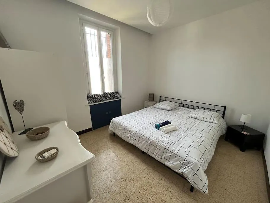 Villa Augustine Marseille Bonneveine 8Eme 0*,